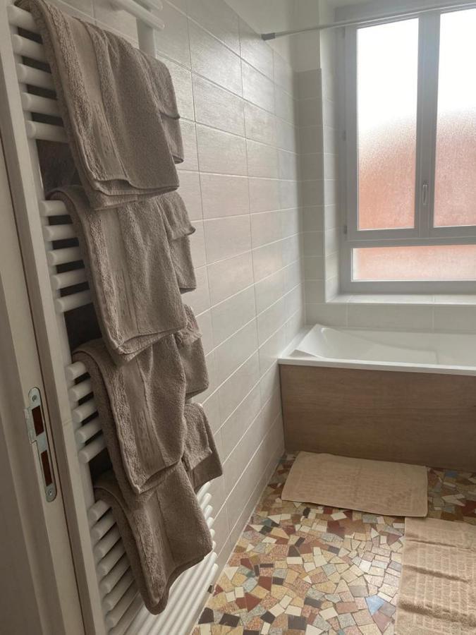 Logement 8 Personnes A St Aignan Centre Сент-Эньян Экстерьер фото
